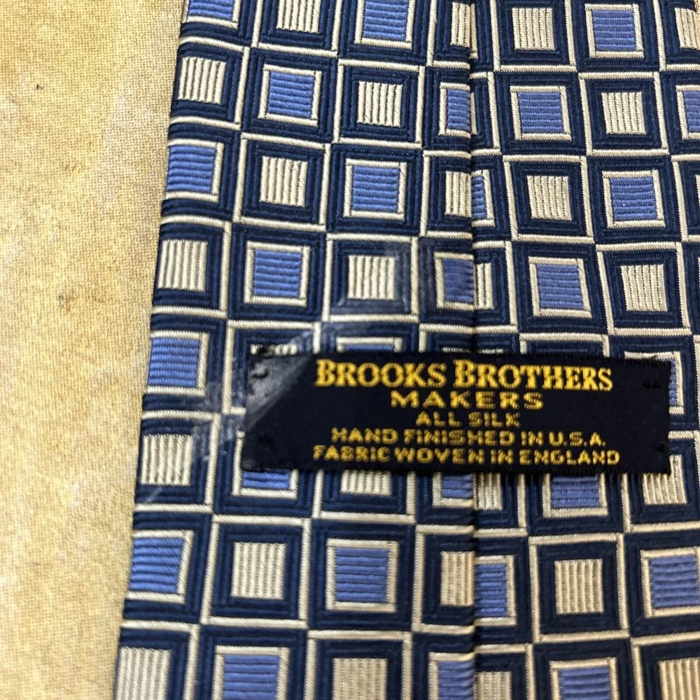 Brooks Brothers Makers Tie Geometric Silk New NWT